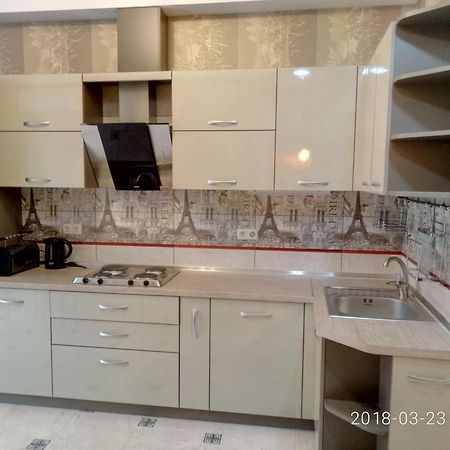 Аркадия Гагарин Плаза Red Apartman Odessza Kültér fotó